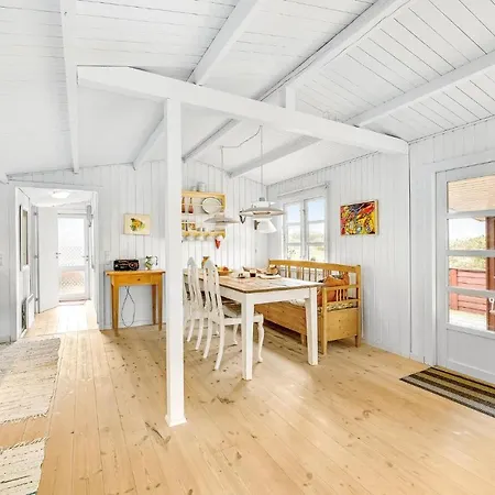 2 Bedroom Cozy In Hvide Sande * Bjerregård
